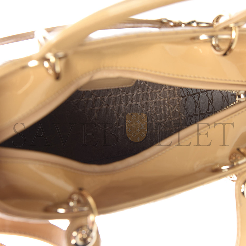 DIOR PATENT CANNAGE MEDIUM LADY DIOR BEIGE  (23*20*12.1cm)